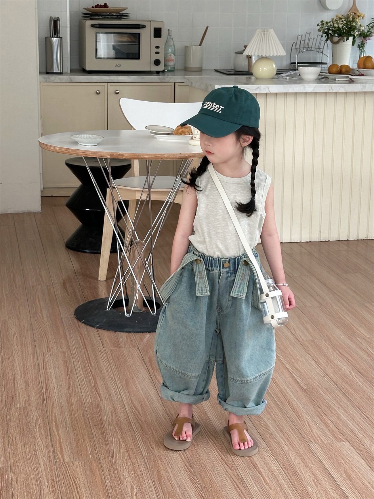 Детские джинсовые брюки с лямками оптом из Китая