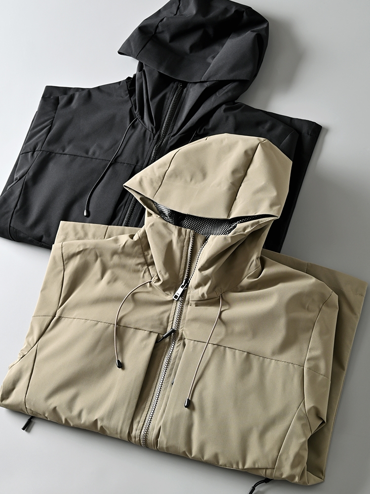 Мужская куртка с капюшоном и ветрозащитой оптом из Китая