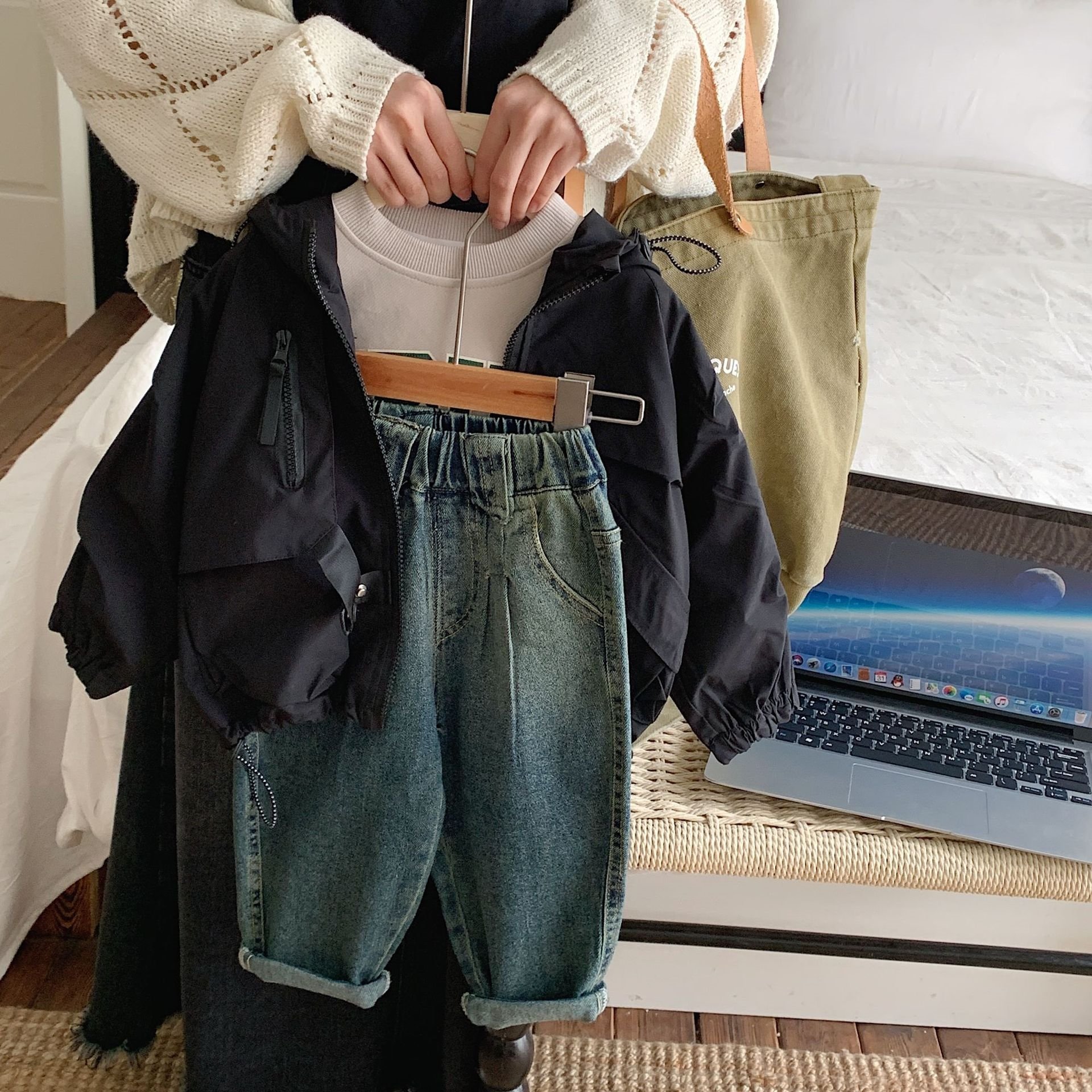 Детская куртка 2024 новая мода для мальчиков в стиле Хан оптом из Китая