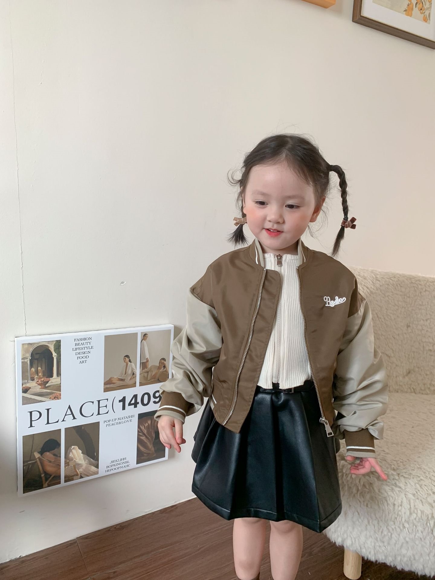 Детская куртка Вейау студио оптом из Китая