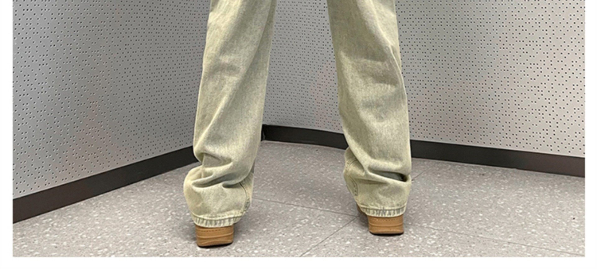 Черные джинсы с износом оптом из Китая