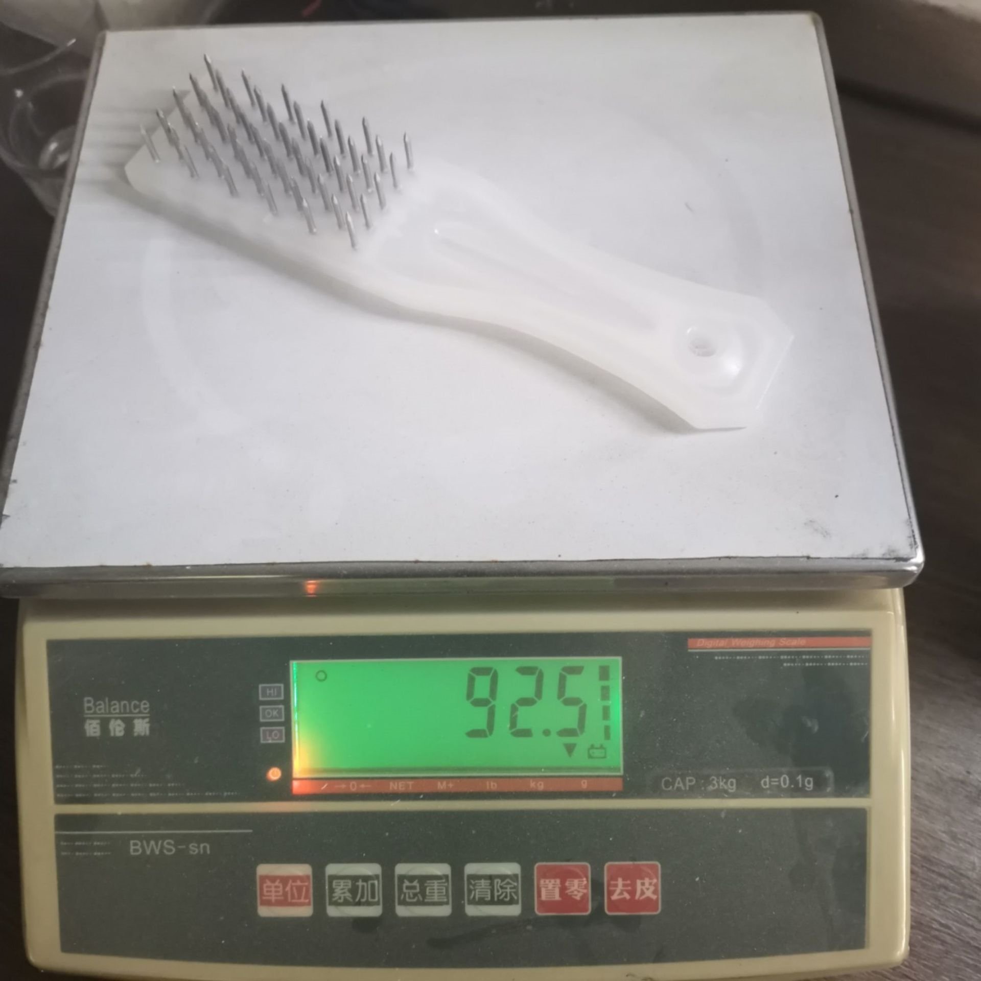 Рыбная чешуя из нержавеющей стали с пластиковой ручкой оптом