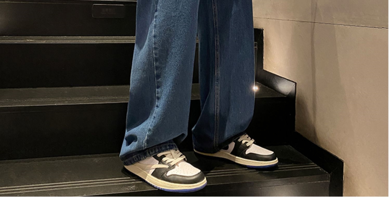 Мужские джинсы винтажного светло-голубого цвета 2024 весна оптом из Китая