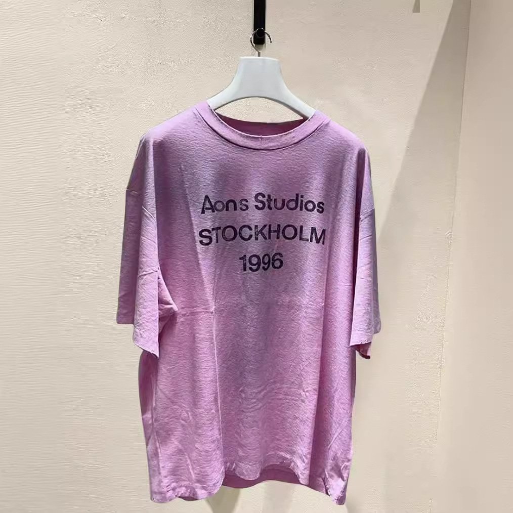 Футболка с принтом букв и цифр, розовая оптом