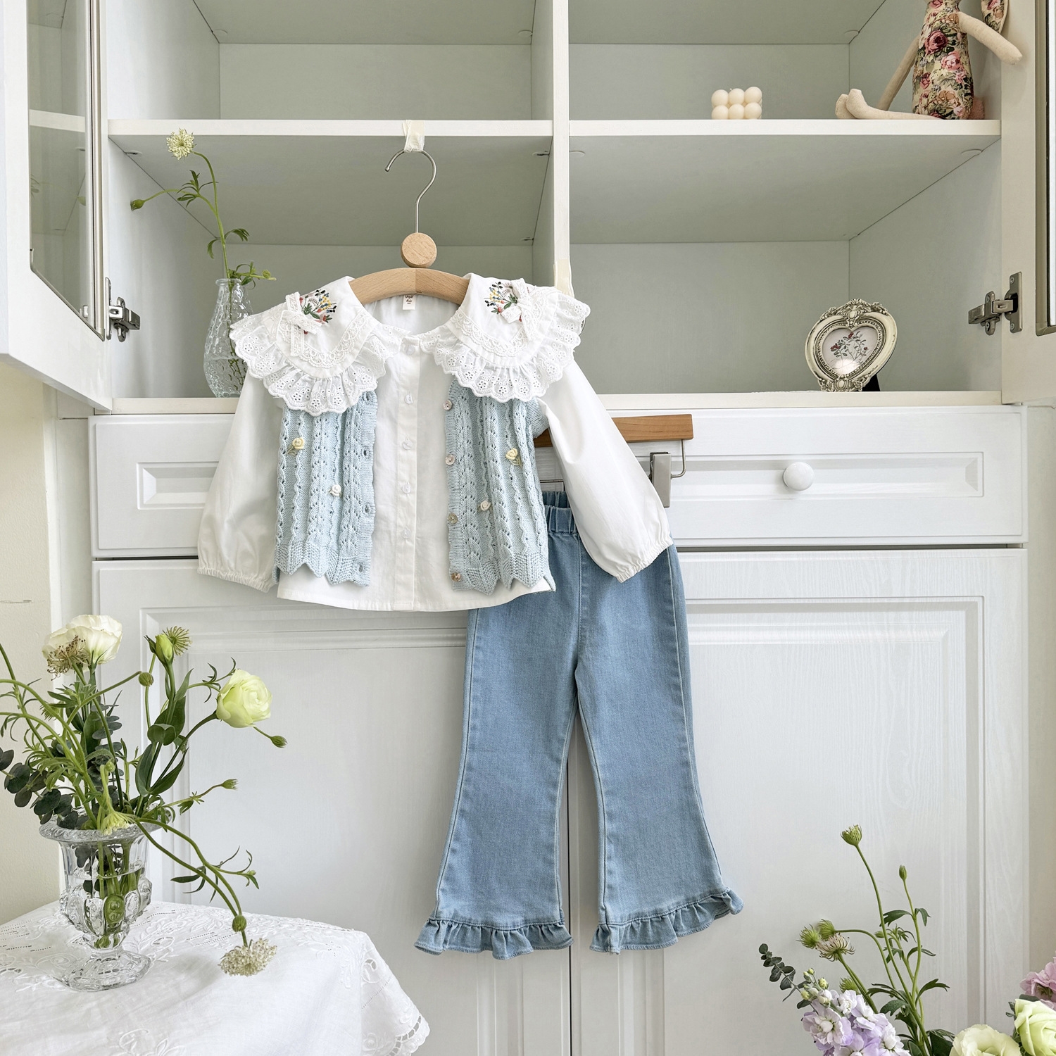 Джинсы для девочек в стиле хан 24 весна оптом из Китая