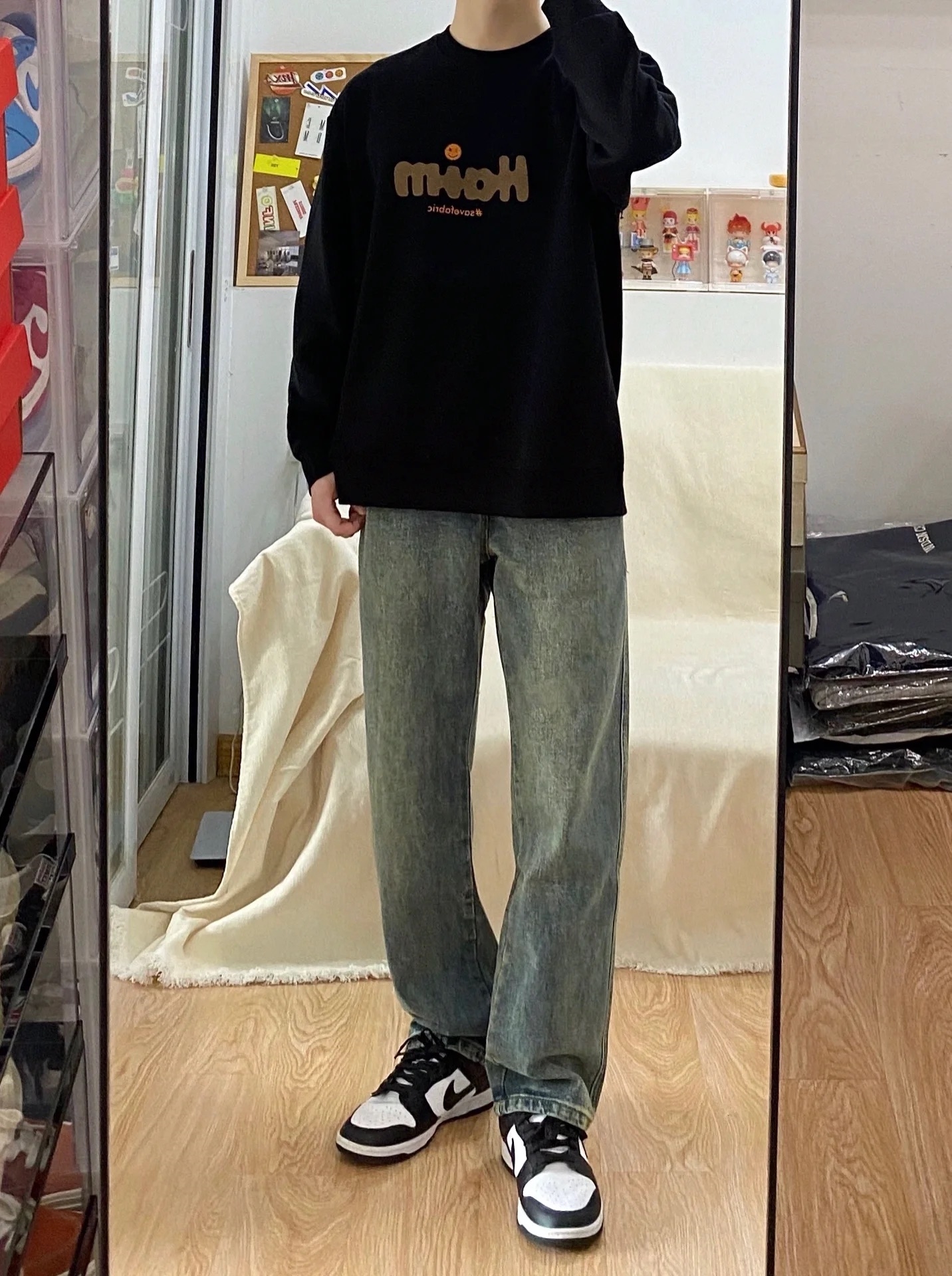 Мужские джинсы осенней коллекции 2024 оптом из Китая