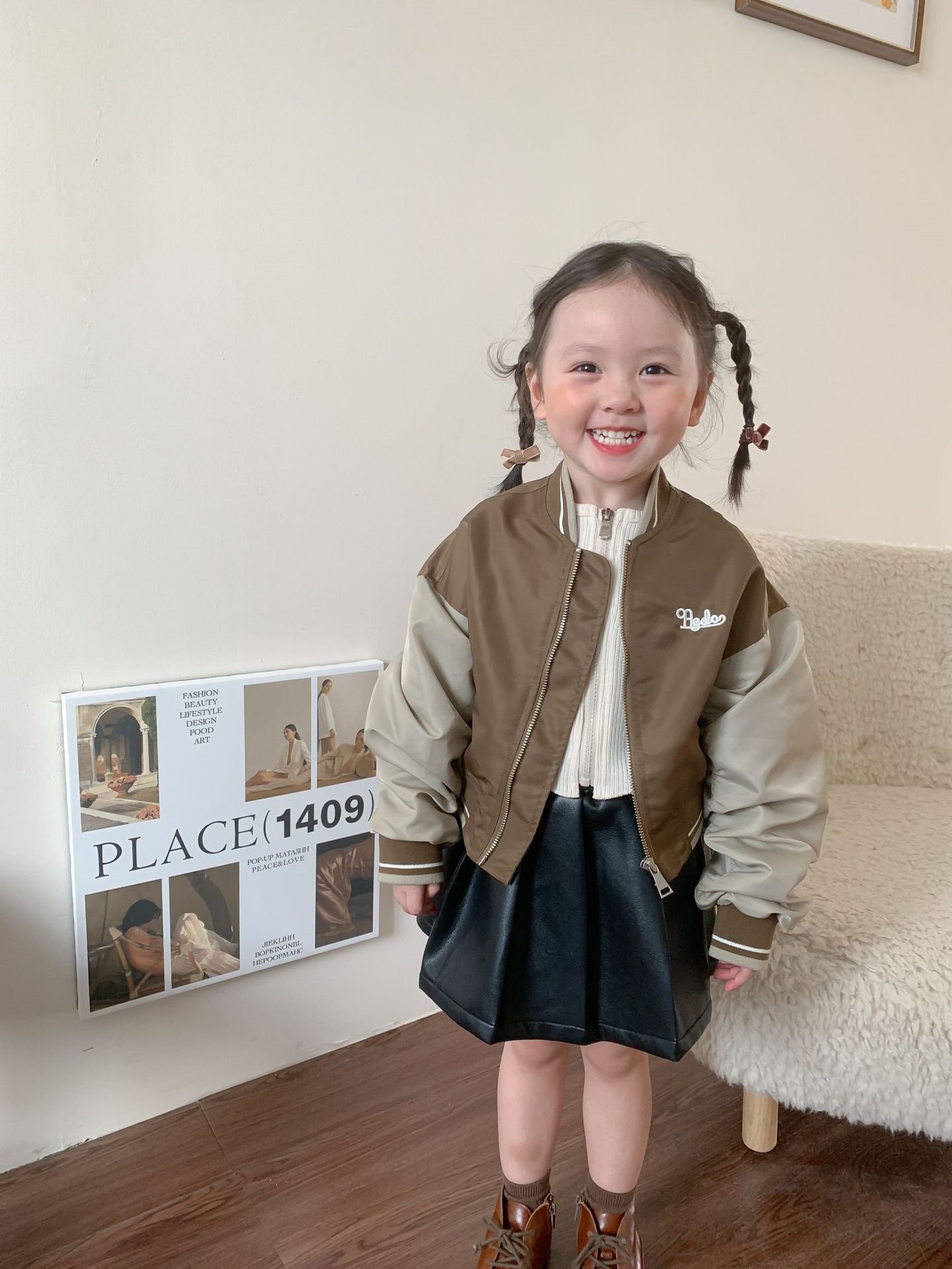 Детская куртка Вейау студио оптом из Китая