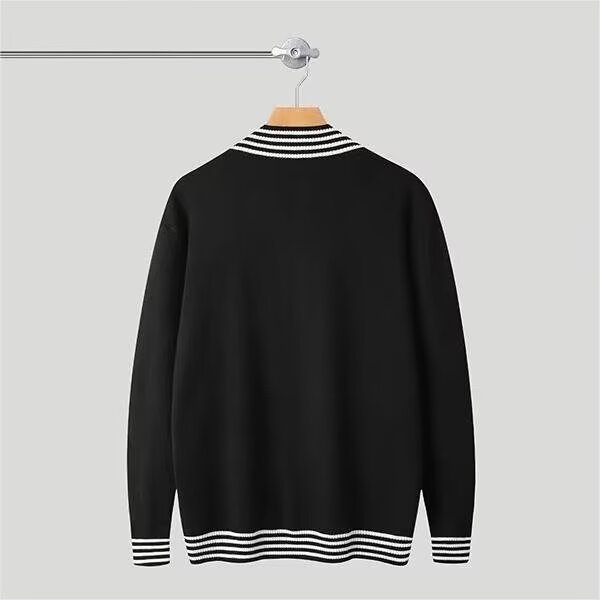 Мужской свитер с полосатым узором и стойкой оптом