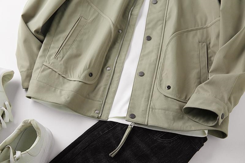 Мужская куртка с большими карманами и воротником оптом из Китая