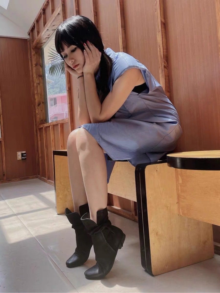 Женские ботинки с бантом и завязкой на молнии оптом