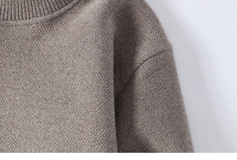 Мужской свитер с высоким воротником и утеплением оптом