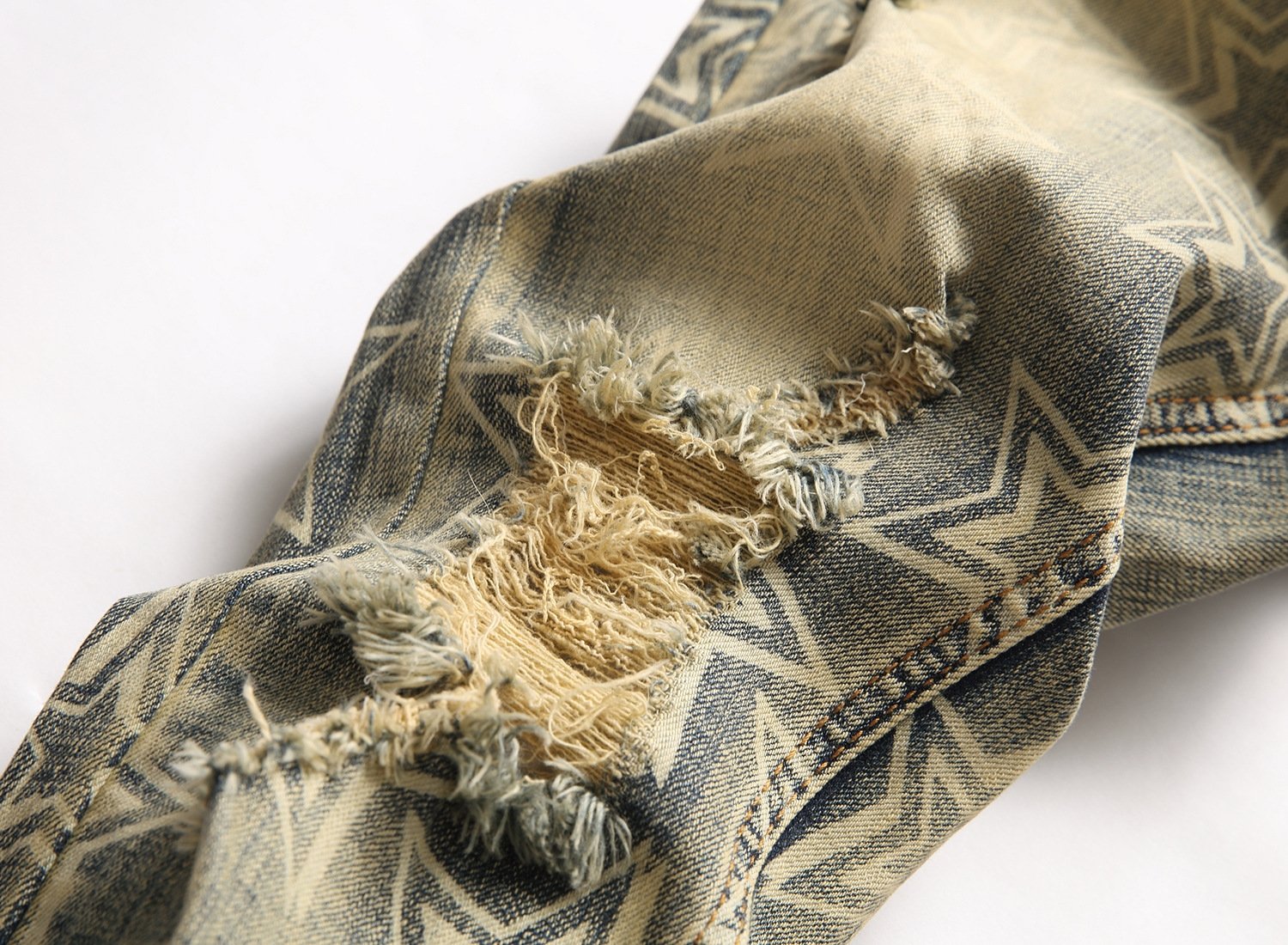 Мужские джинсы с вышивкой и принтом оптом из Китая