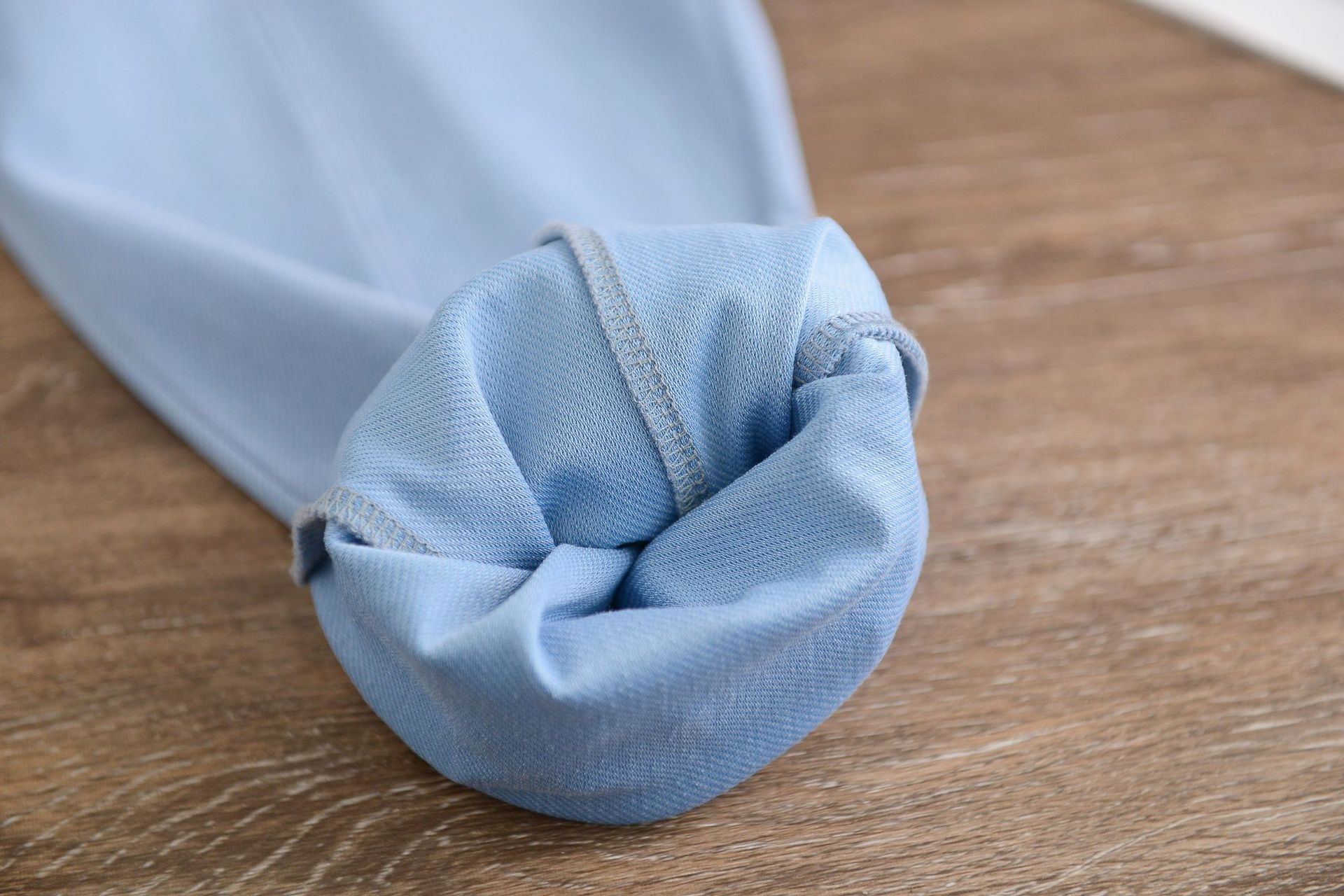 Джинсы девочки летние с вышивкой оптом из Китая