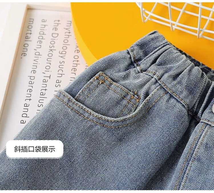 Джинсы для мальчиков с прорезями весенней моды оптом из Китая