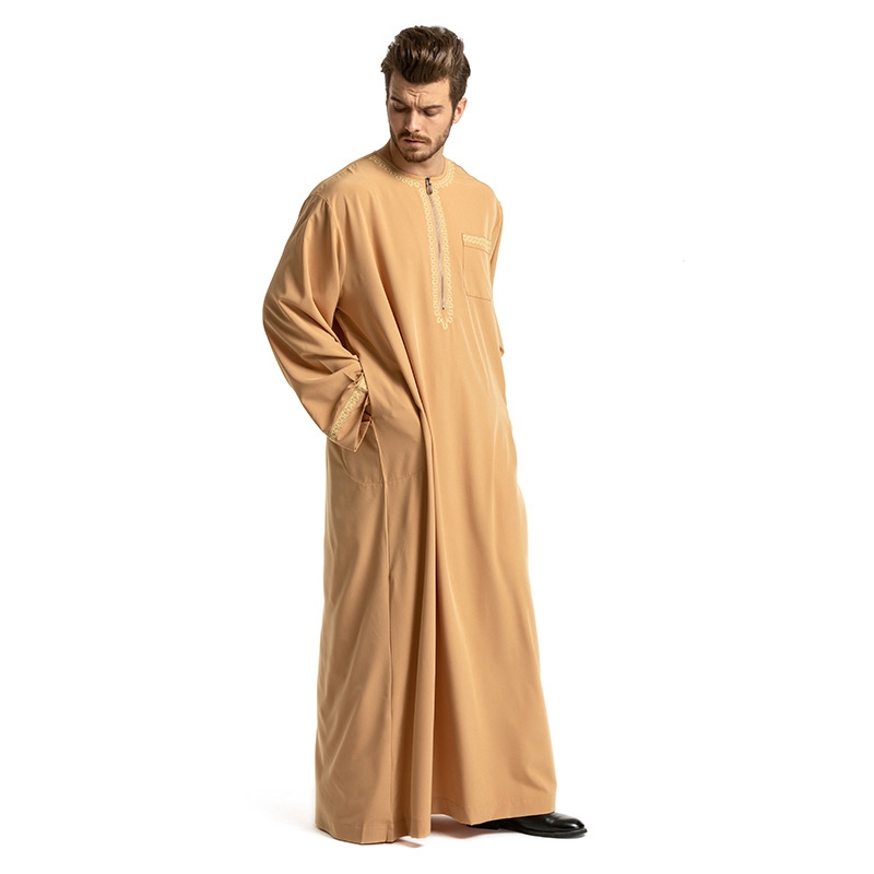 Мусульманская мужская длинная мантия с вышивкой оптом из Китая