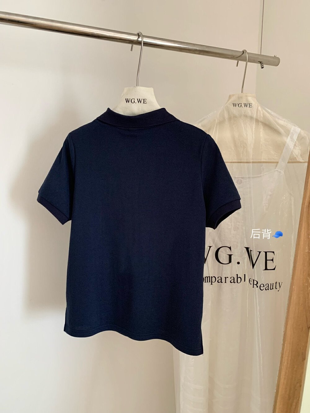 Блузка с вышивкой и бабочкой на воротнике 2024 лето оптом