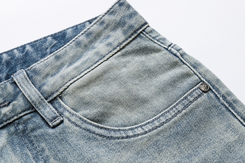 Мужские джинсы с монстром оптом из Китая