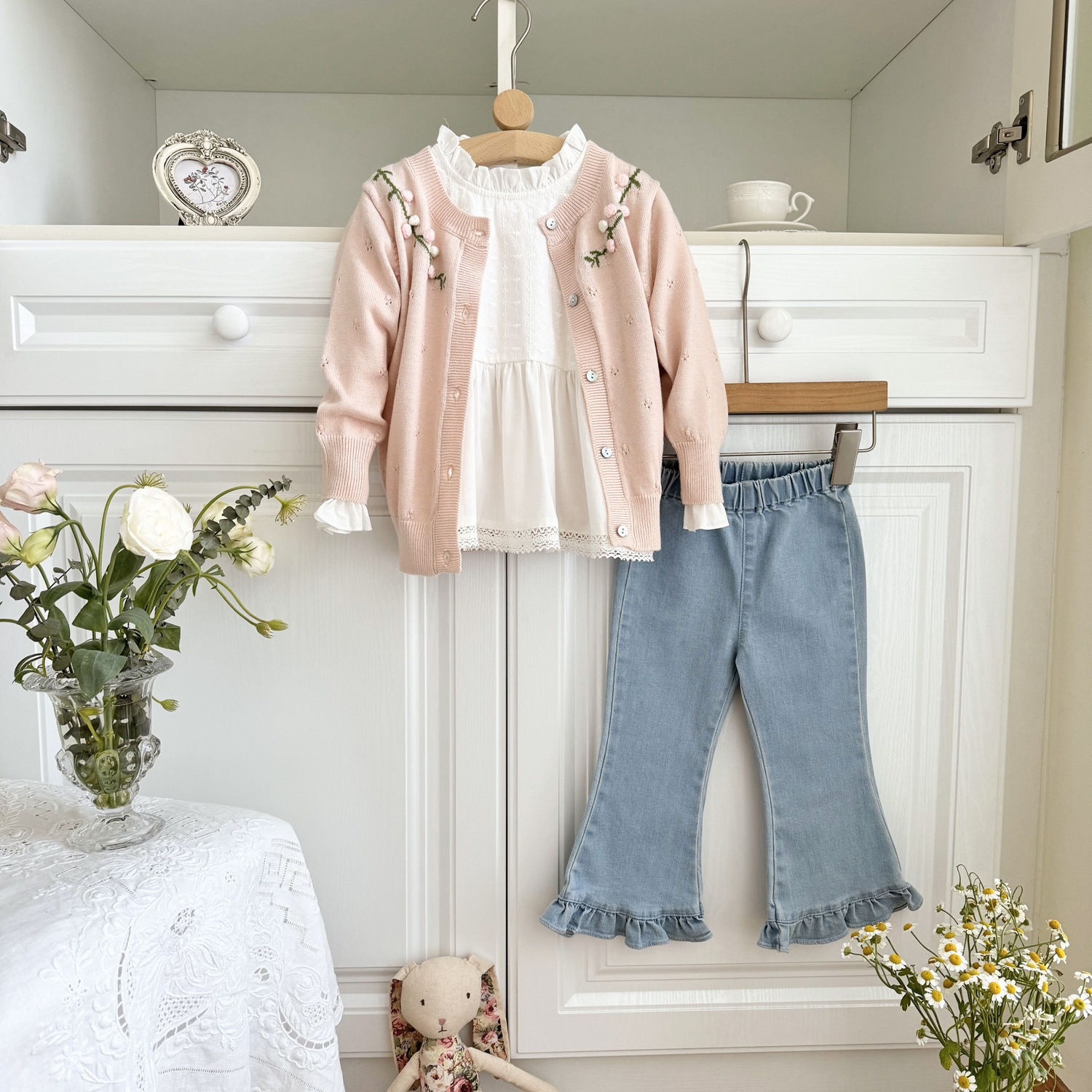 Джинсы для девочек в стиле хан 24 весна оптом из Китая