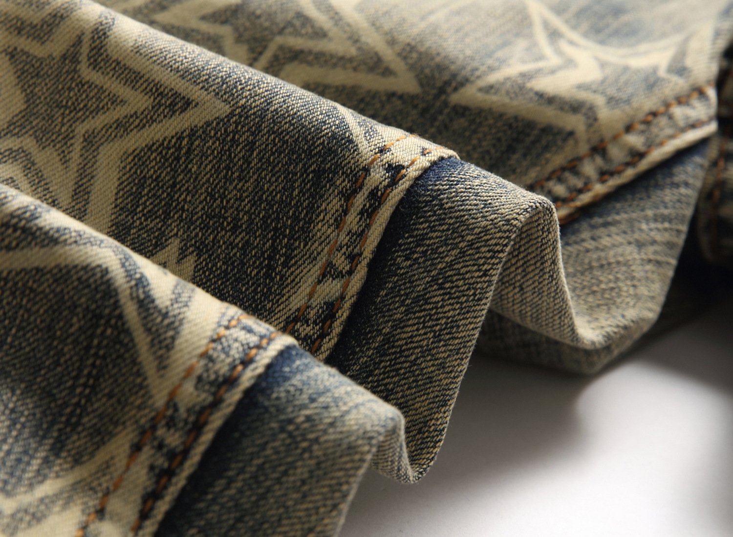 Мужские джинсы с вышивкой и принтом оптом из Китая