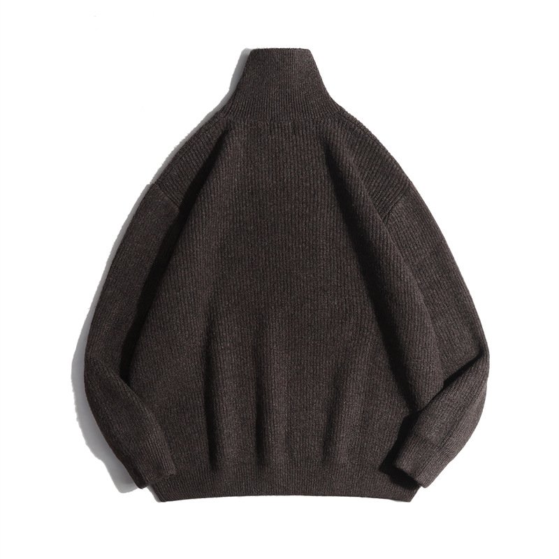 Мужской свитер с высоким воротником и широкими рукавами оптом
