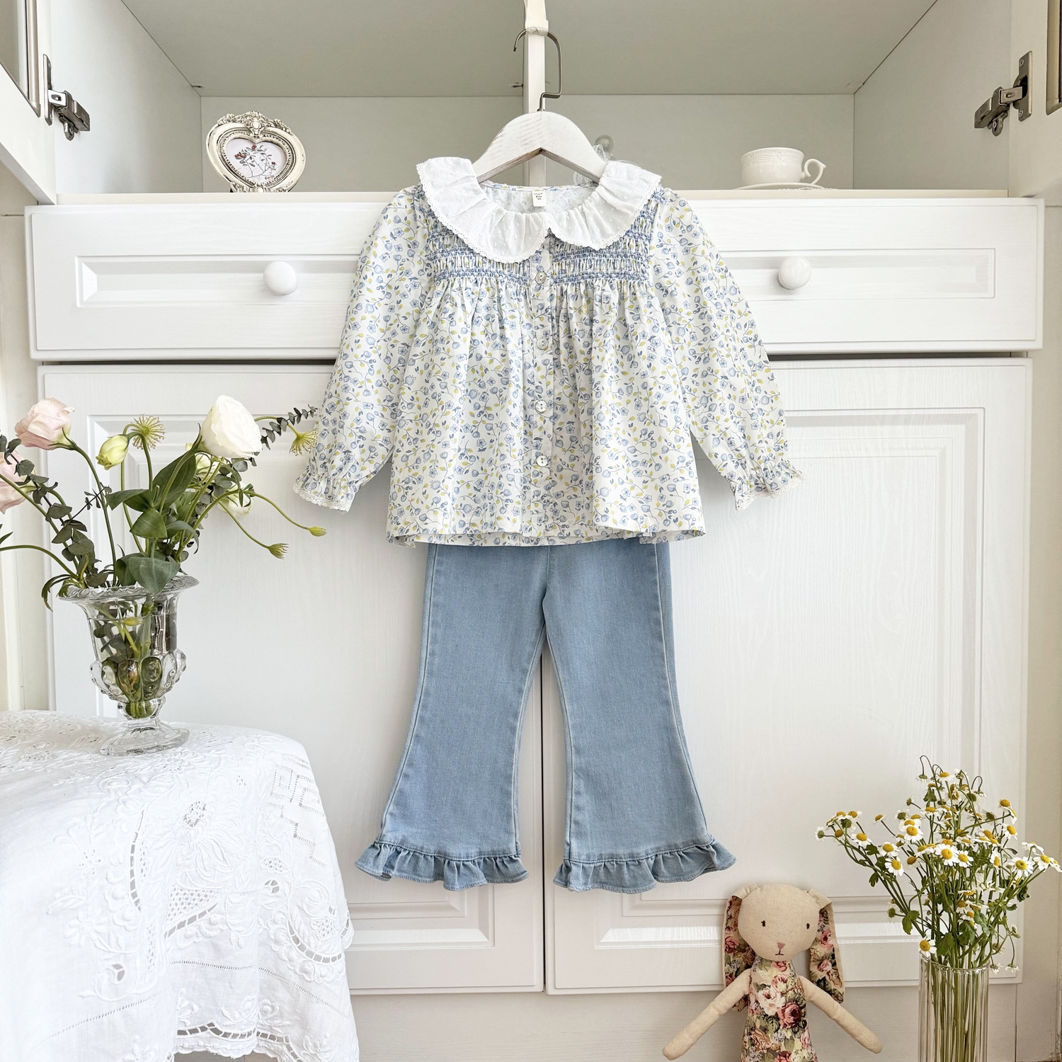 Джинсы для девочек в стиле хан 24 весна оптом из Китая