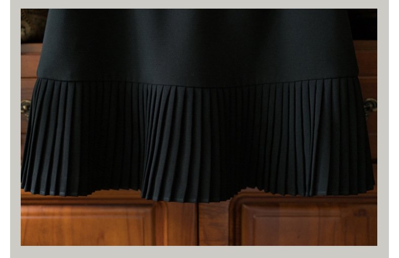 Шелковая короткая юбка с плиссированным низом оптом из Китая