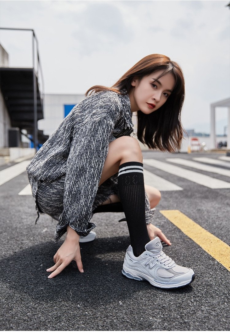 Кроссовки New Balance 2002R оптом