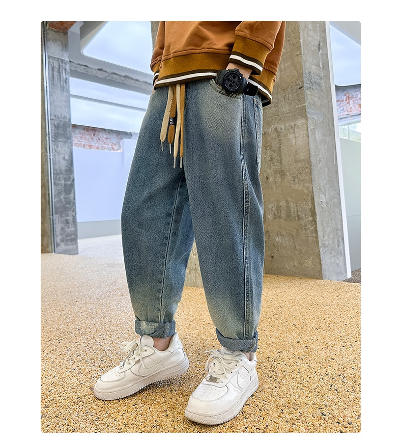 Джинсы для мальчиков Z903-1 оптом из Китая