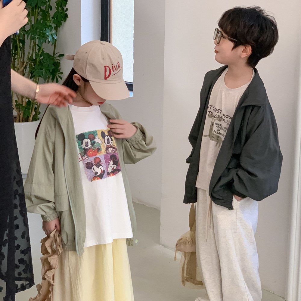 Детская куртка 2024 весна для мальчиков и девочек оптом из Китая