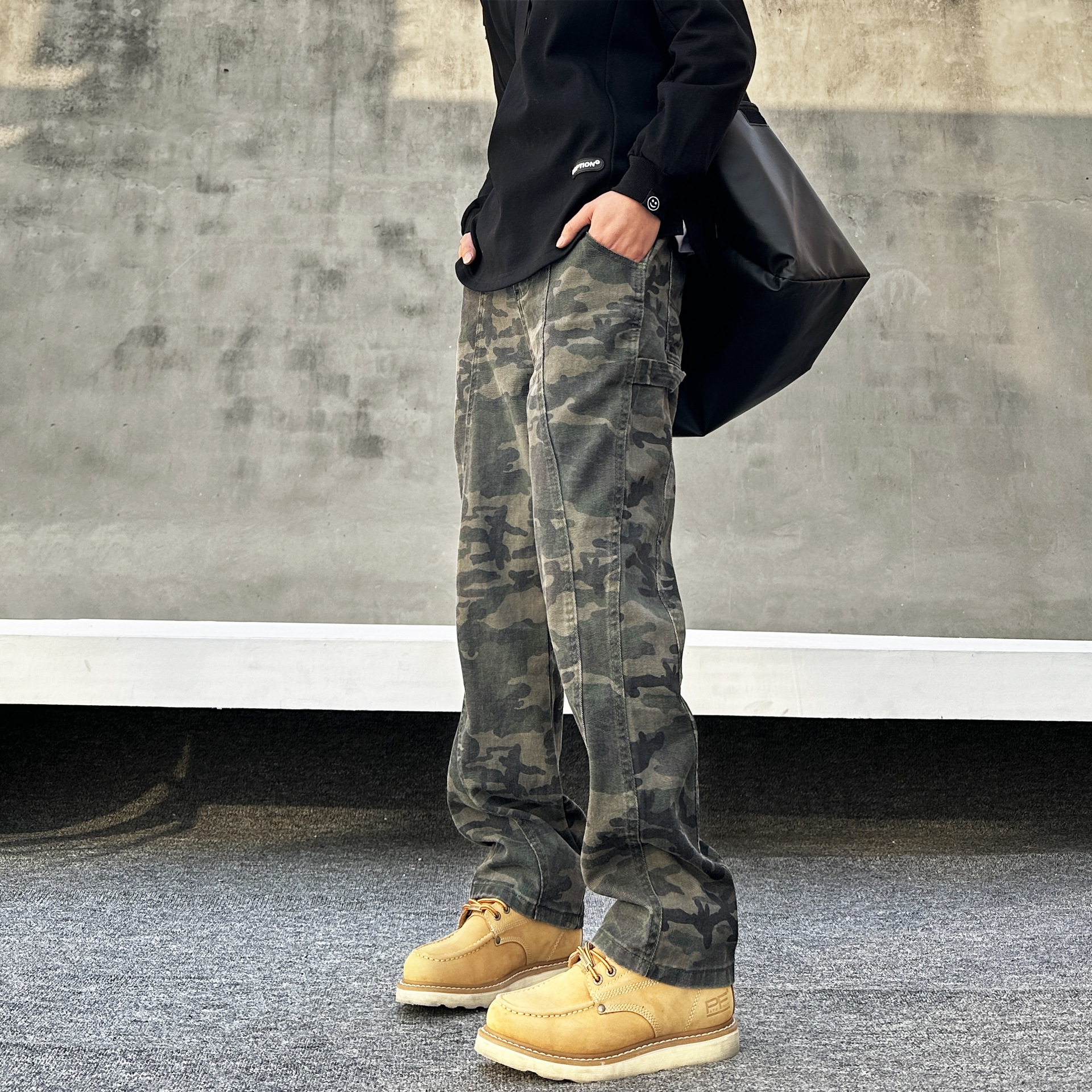 Мужские джинсы военного стиля оптом из Китая