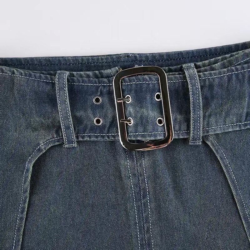 Джинсовая мини-юбка с крупной пряжкой и высокой посадкой оптом из Китая