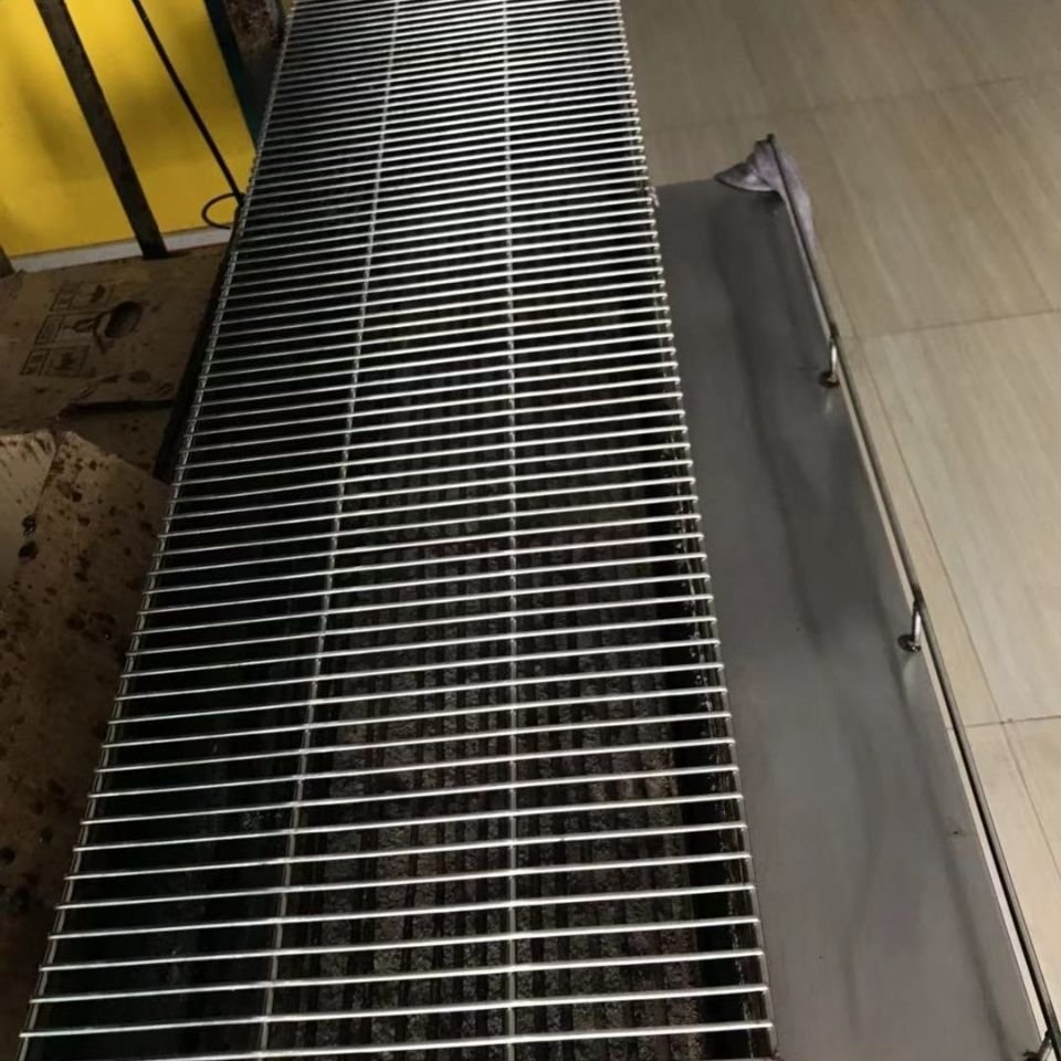 Сетка для жарки и выпечки из нержавеющей стали X6RO оптом