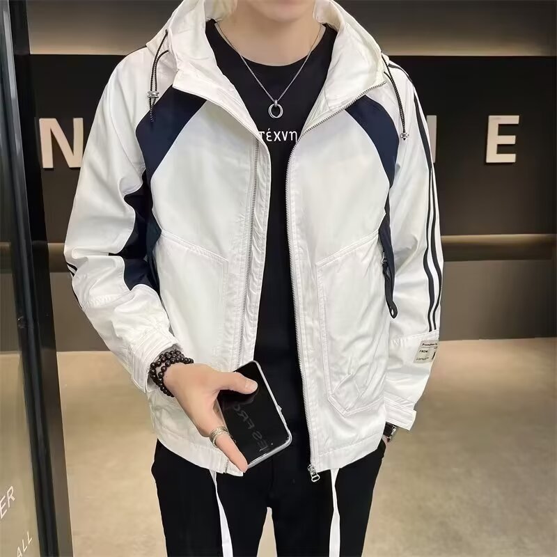 Мужская куртка с полосками и капюшоном оптом из Китая