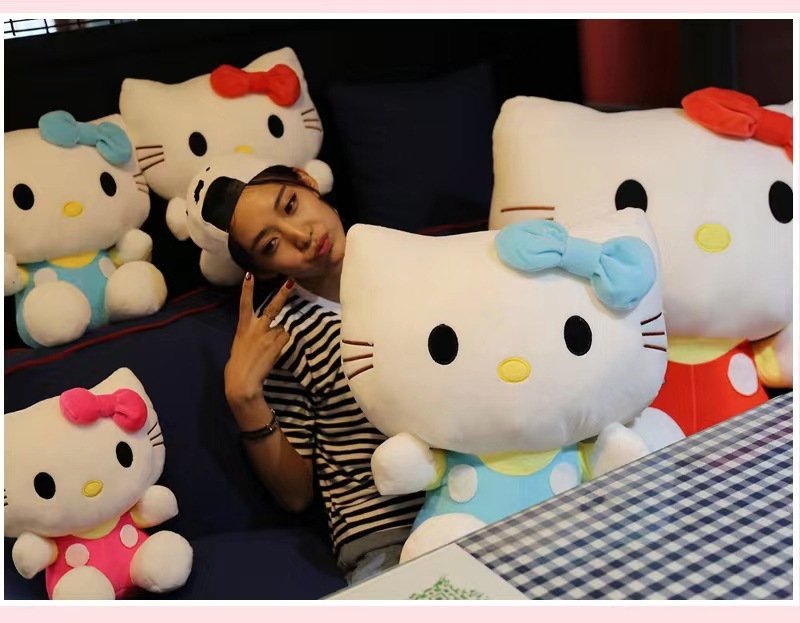 Мягкая игрушка Кот Кэти оптом