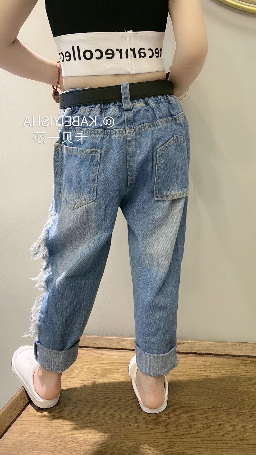 Детские джинсы с разрезами по бокам оптом из Китая