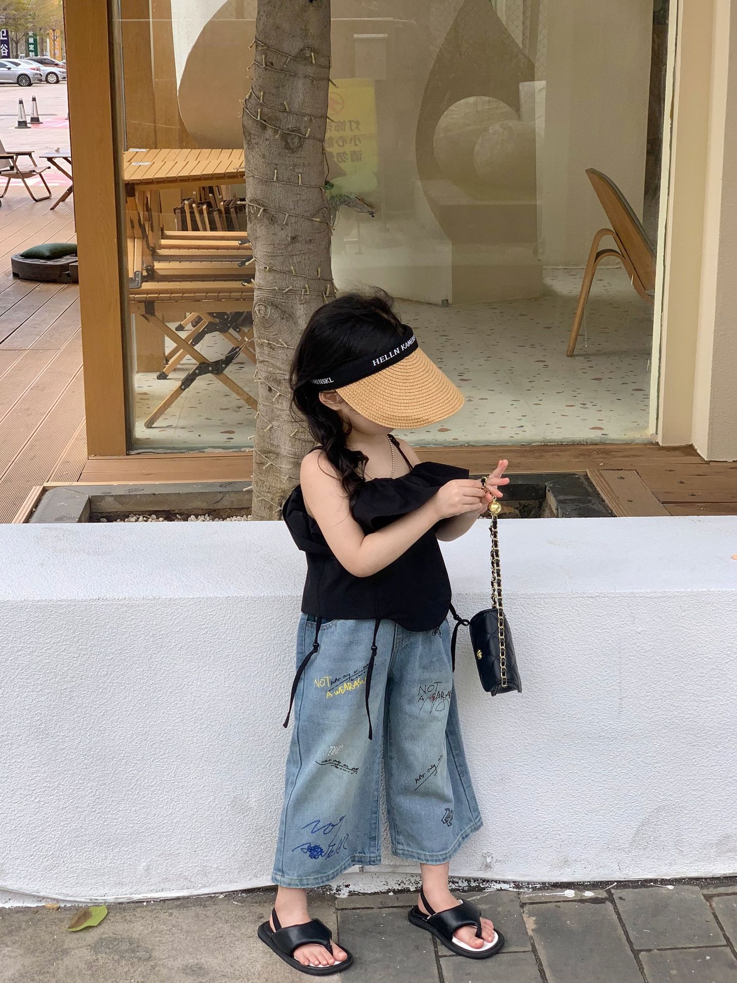 Детские джинсы 2024 весна-лето новая корейская американская ретро цветные джинсы прямые широкие брюки оптом из Китая