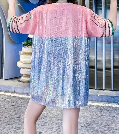 Женская футболка с широкими рукавами и блестками оптом