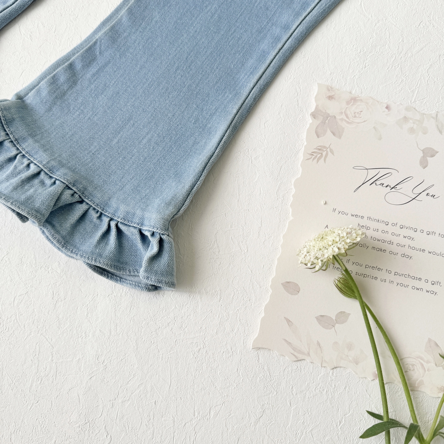 Джинсы для девочек в стиле хан 24 весна оптом из Китая