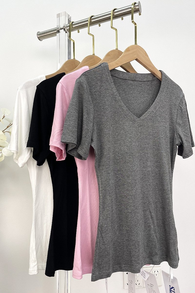 Футболка Латины V-образным вырезом и короткими рукавами оптом