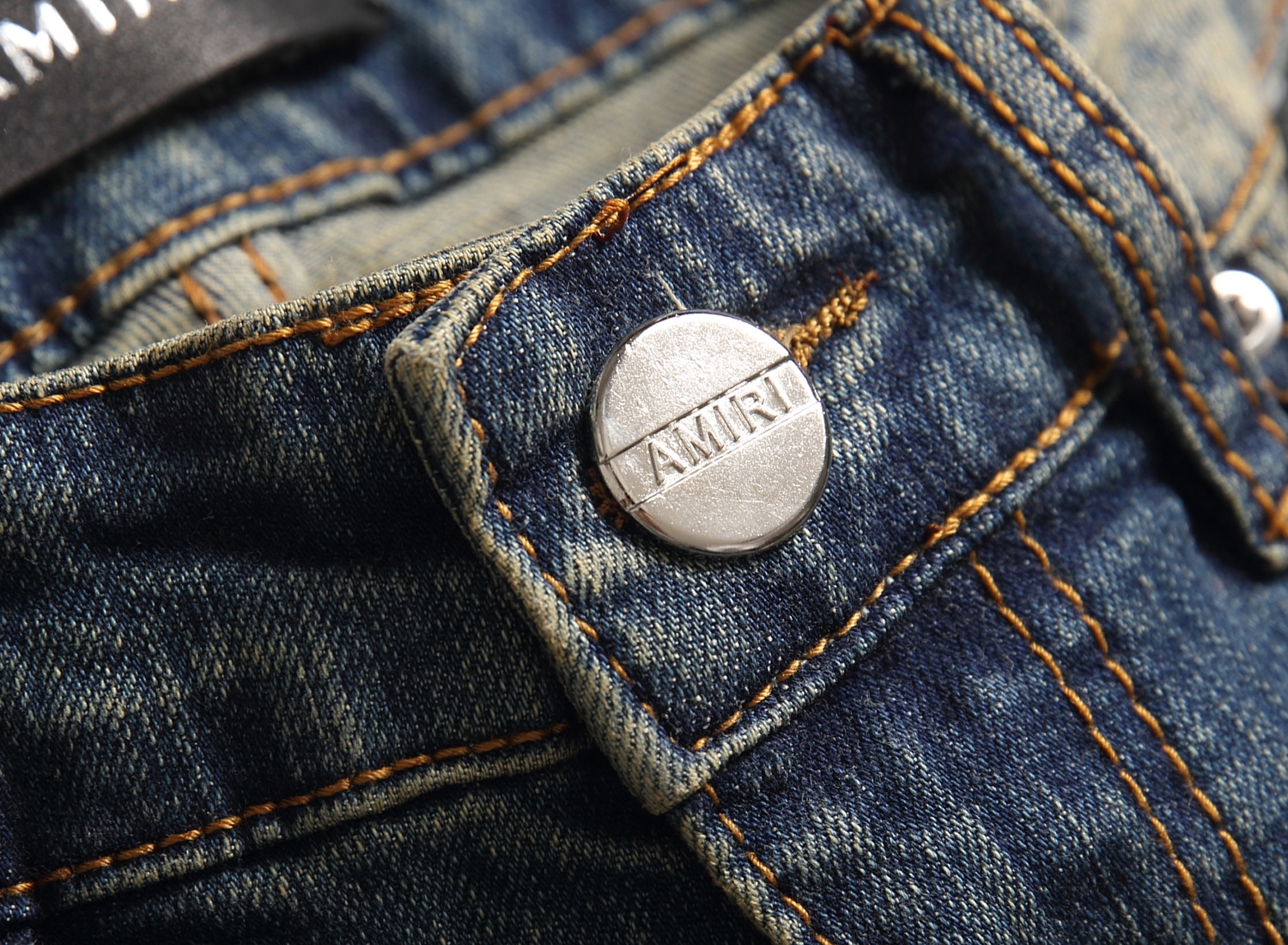 Мужские джинсы с вышивкой и принтом оптом из Китая