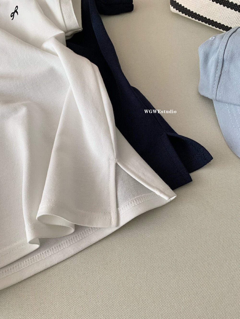 Блузка с вышивкой и бабочкой на воротнике 2024 лето оптом