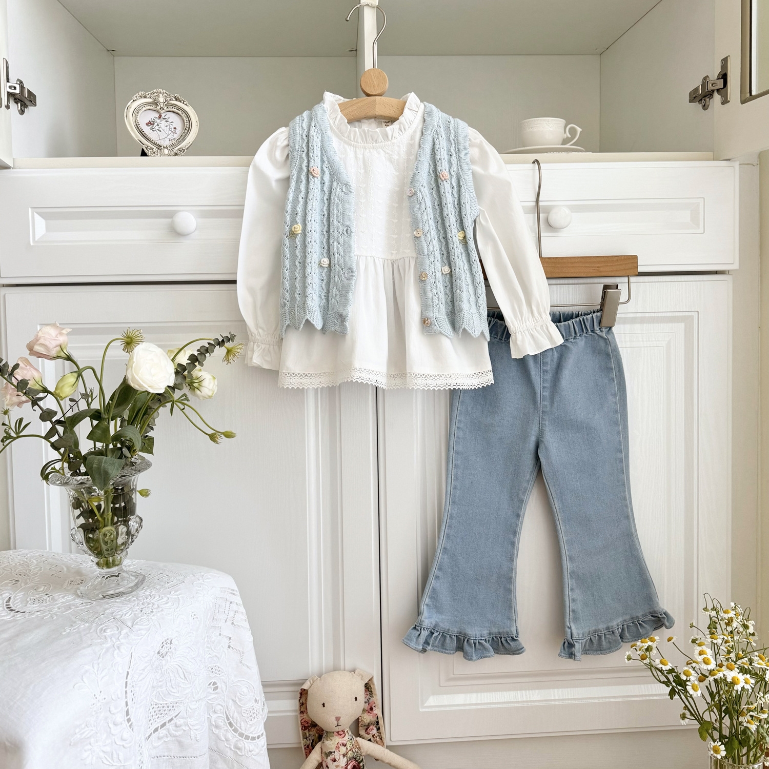 Джинсы для девочек в стиле хан 24 весна оптом из Китая