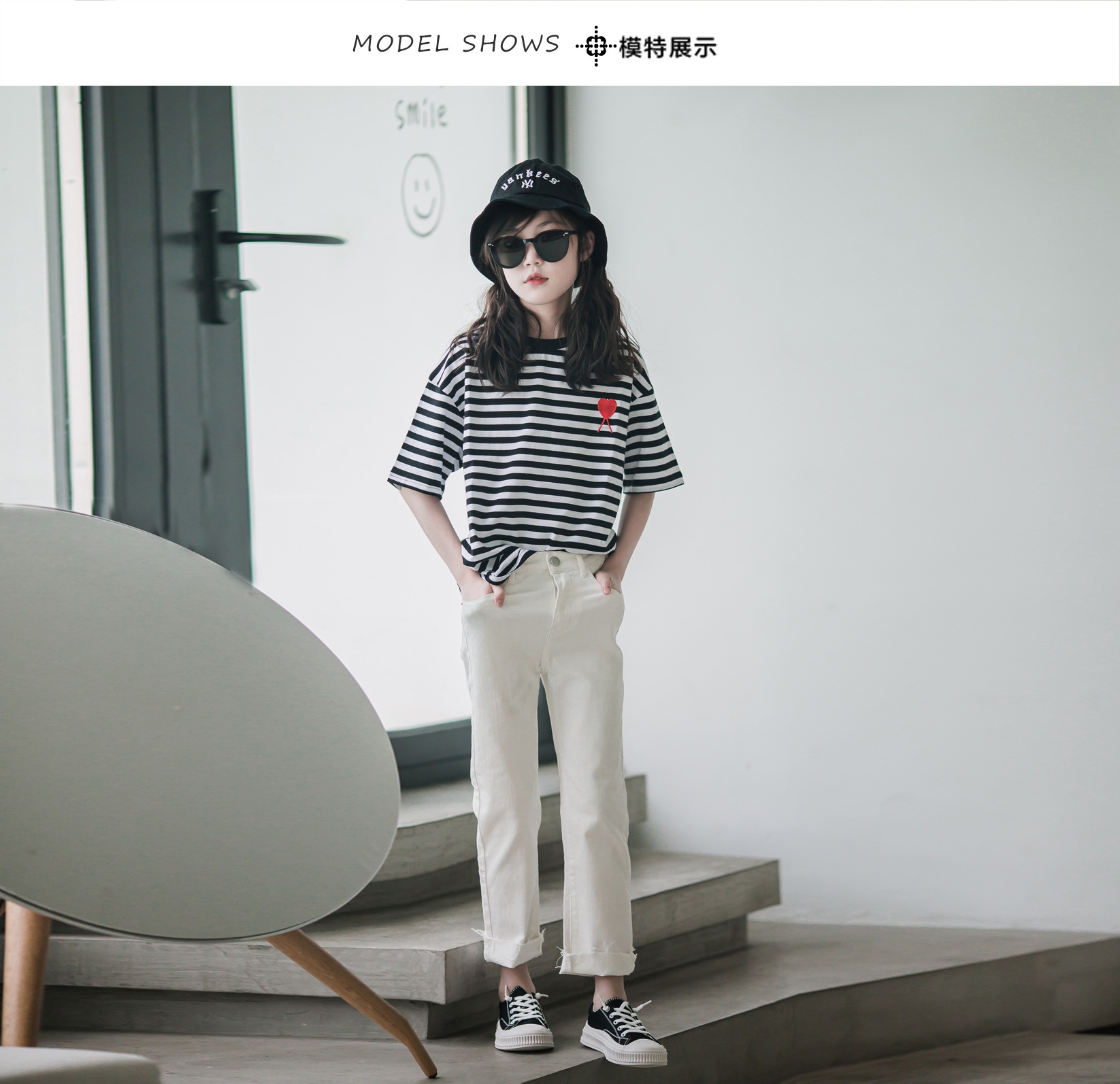 Детские джинсы белого цвета оптом из Китая