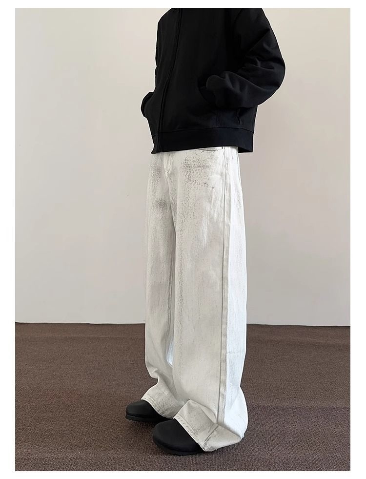 Белые джинсы с выцветанием и потертостями оптом из Китая