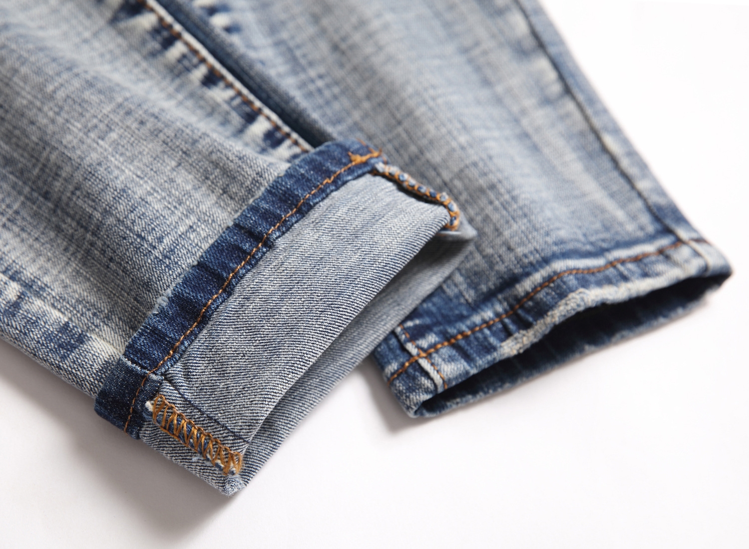 Мужские джинсы с вышивкой и принтом оптом из Китая