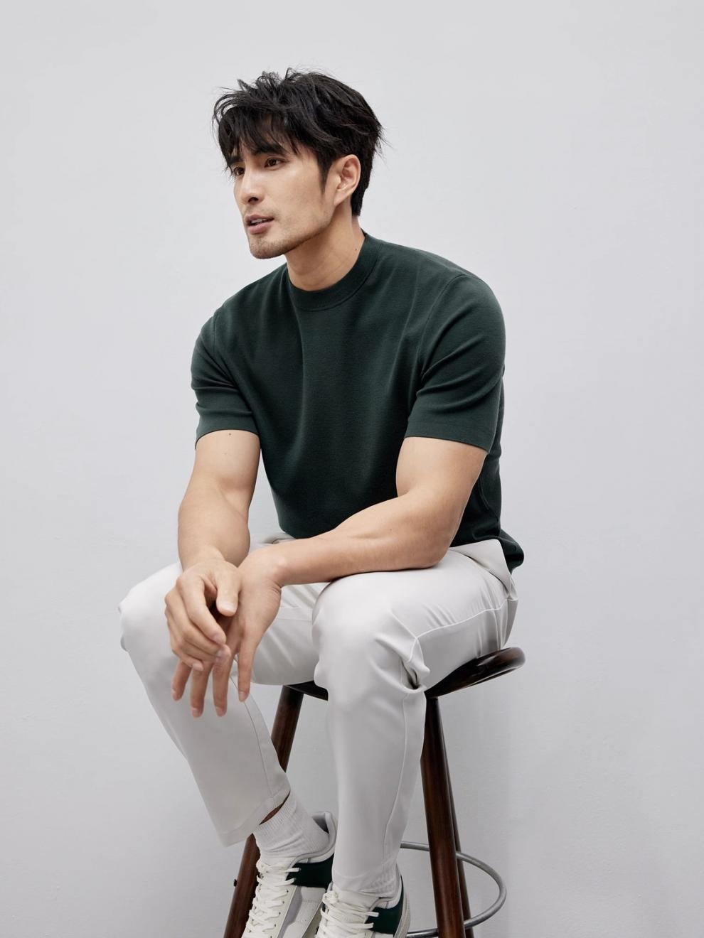 Мужская вязаная футболка с круглым воротом оптом