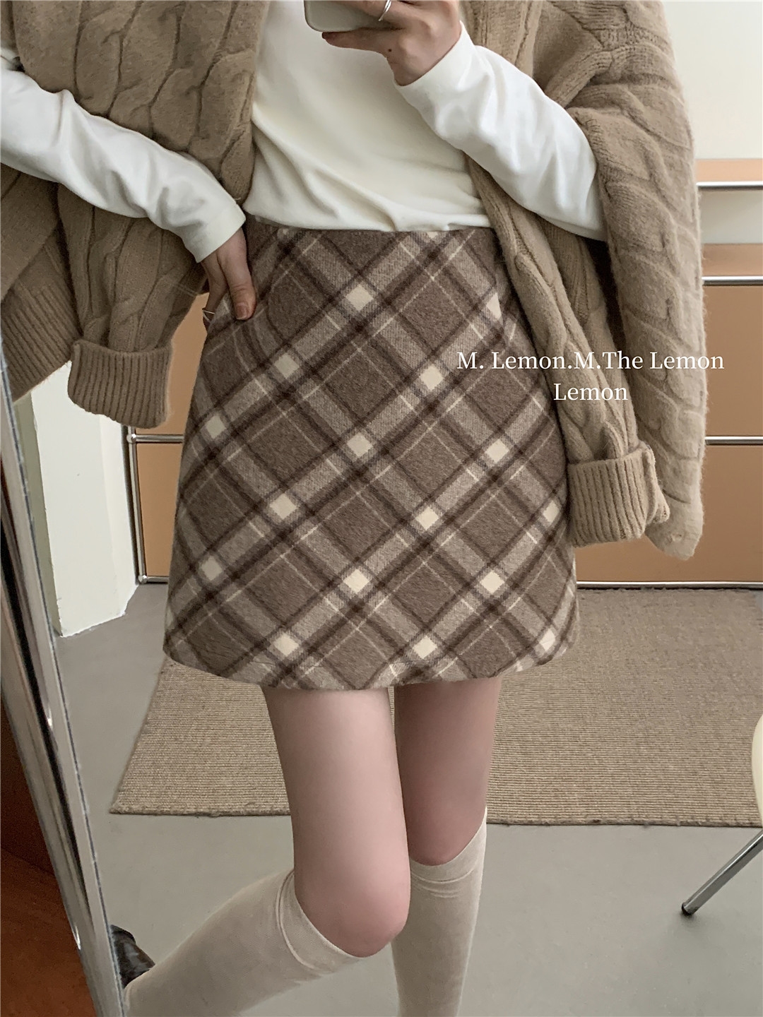 Женская шерстяная мини-юбка в клетку оптом из Китая