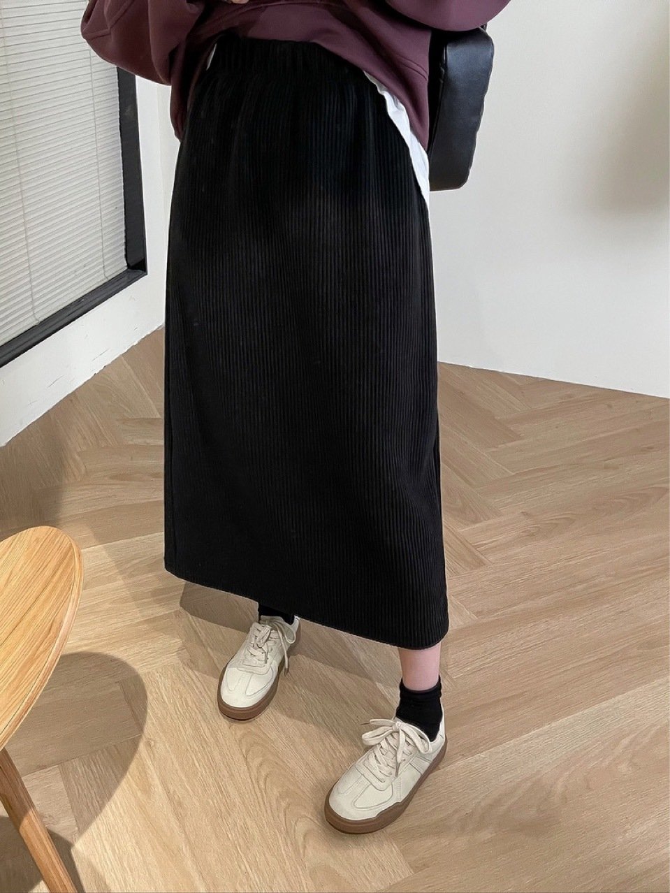 Шерстяная юбка с высокой талией и разрезом оптом из Китая