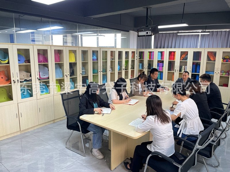 EVA пластиковая игрушка для домашних животных оптом из Китая