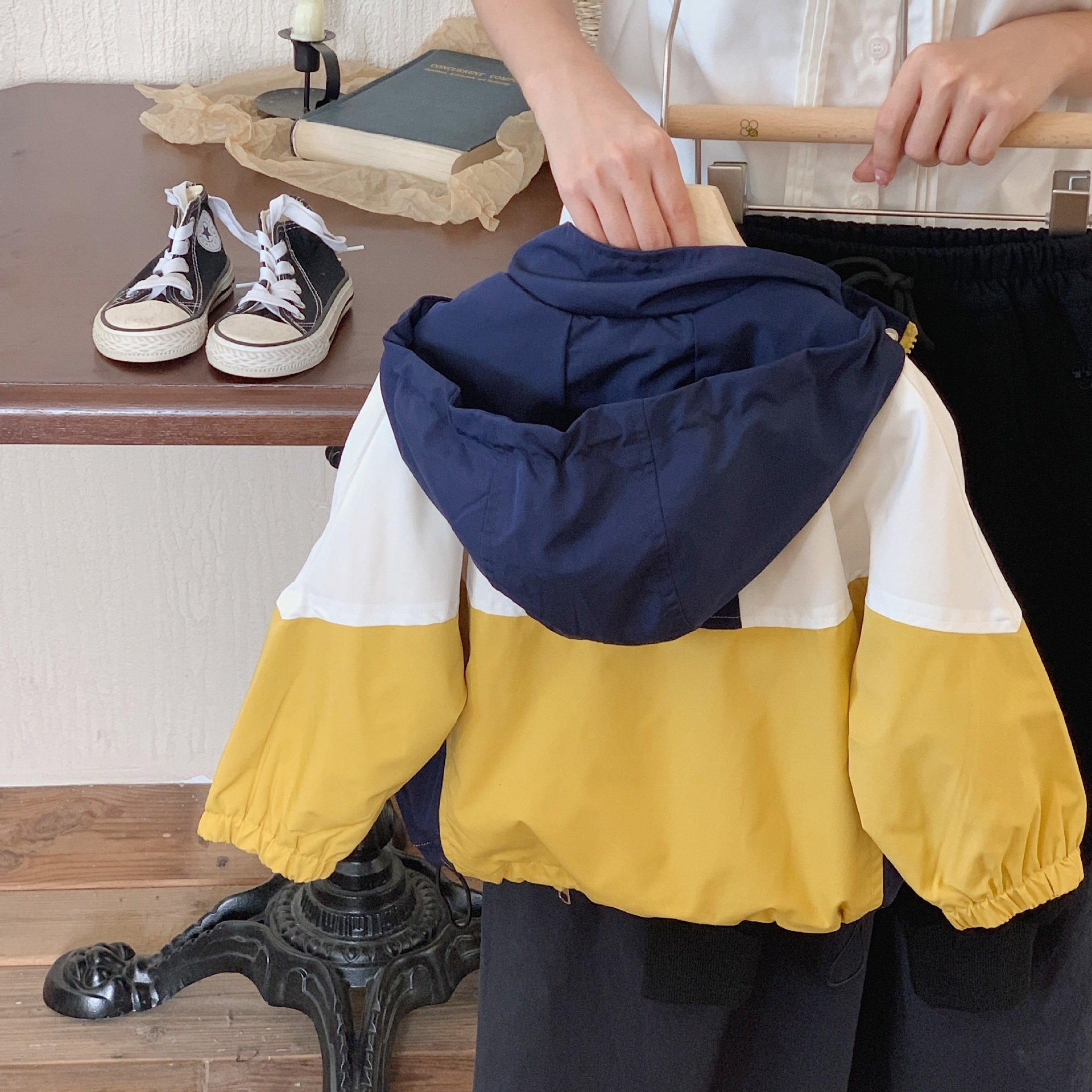 Детская куртка 2023 нового сезона оптом из Китая